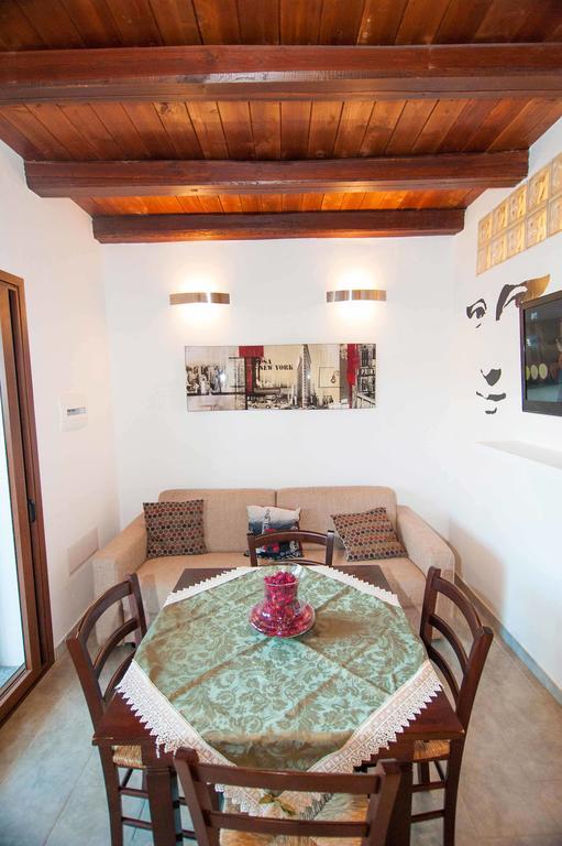Case Vacanze Budoni Beach Habitación foto