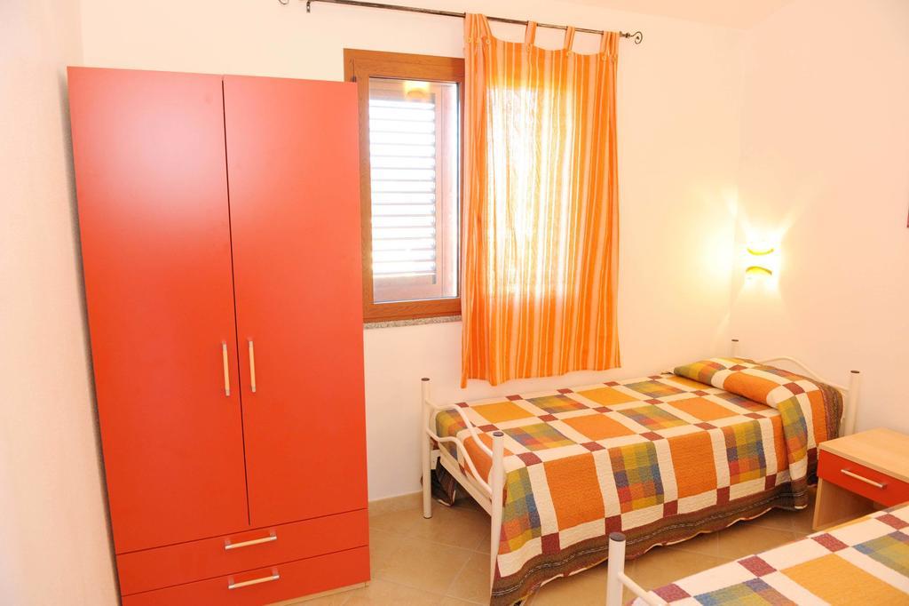 Case Vacanze Budoni Beach Habitación foto